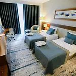Hotel Baia 5*