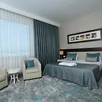 Baia Hotel 5*