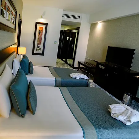 Baia Hotel 5*
