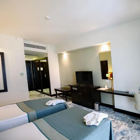 Hotel Baia 5*