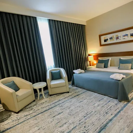 Otel Baia 5*